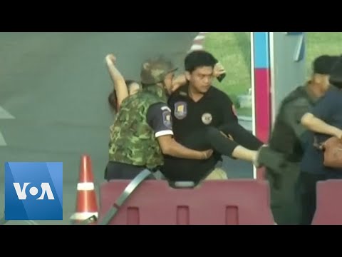 Dramatic Video Shows Soldiers Rescuing People From Thailand Shopping Mall