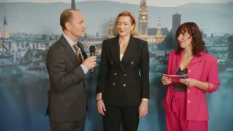 Red Carpet Interview with Lenka Pincot & Johan Roos– Global Peter Drucker Forum