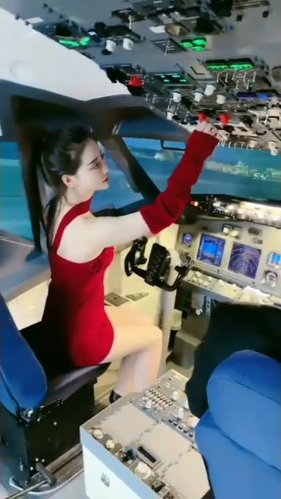 Beautiful Pilot China Airline - #Short #tiktok #soho style