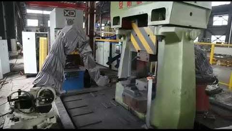 CNC forging hammer automatic production line with robots