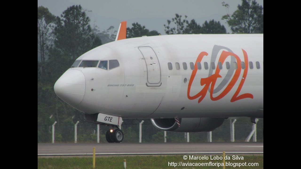 Fs2004 landing in SBCF (Confins) runway 16 with B738 in the colors of Gol