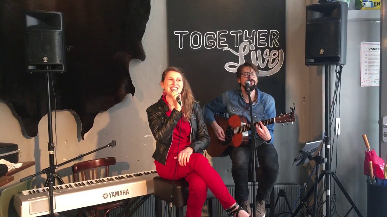 Lone Wolf - Lise Low