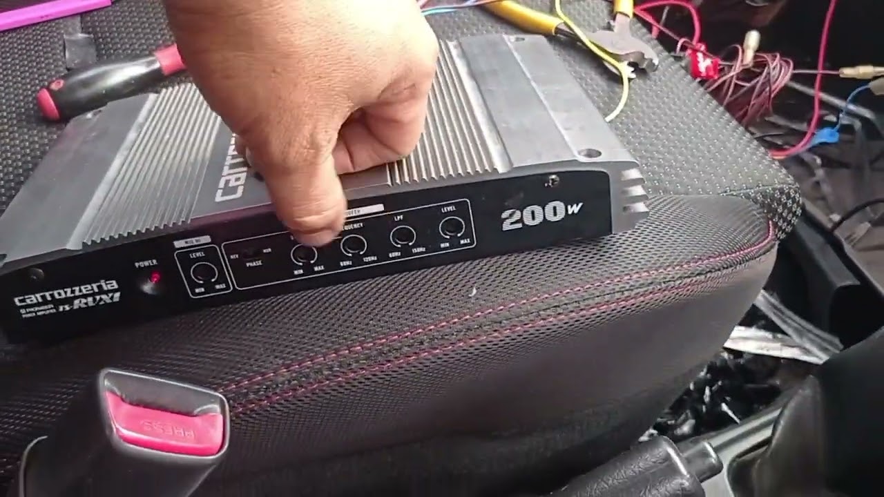 Pioneer carrozzeria TS-RVX1 本体 Carrozerria TS-RVX1 woofer and amplifier review - YouTube