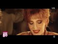Capture de la vidéo Mylène Farmer - La Véritable Histoire Des Stars Des Années 80 (W9 Documentary) [26.07.2017]