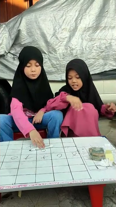 Azza vs Manda games seru🥰 vidio tiktok Azzalea ferlie #shorts #family