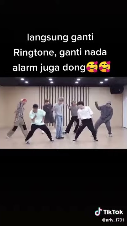 nada dering BTS pasti jadi ketagihan dan gak akan angkat telepon hehee