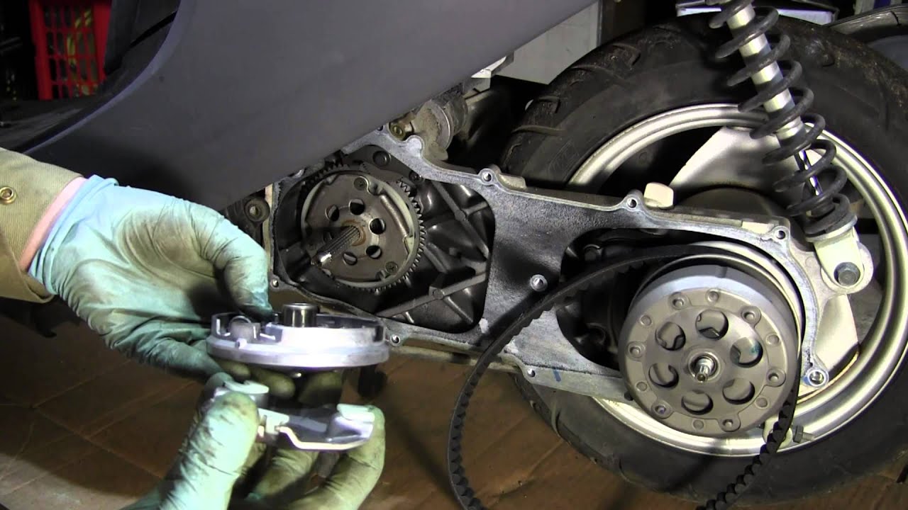 вариатор сузуки летс 2. вариатор сузуки летс 2. ремень грм на скутере 4т. масло в редуктор скутера 4т 139qmb. мотороллер тактик 50 люфт заднего колеса.