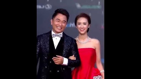 #吴宗宪 罕见带女儿走红毯，看见女儿衣服滑落，还贴心帮整理，765738270