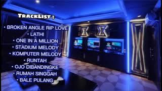 LADIES NIGHT DJ SANDY BLESSED ROYAL KARAOKE BANJARMASIN WEDNESDAY GASKEUN