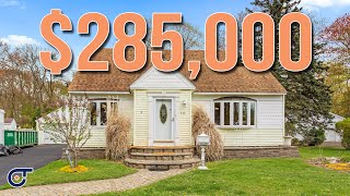 INSIDE a Lovely $285,000 Cape in East Haven, CT!