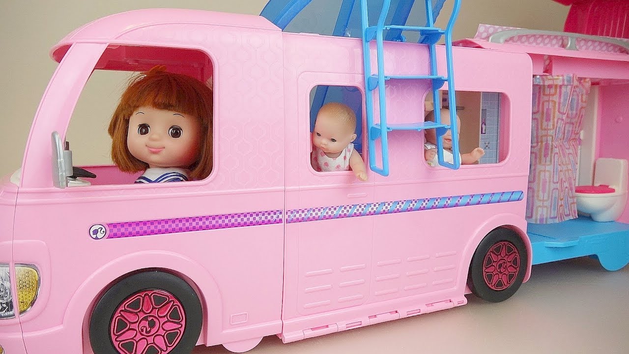 Pink bus and baby doll camping car play 