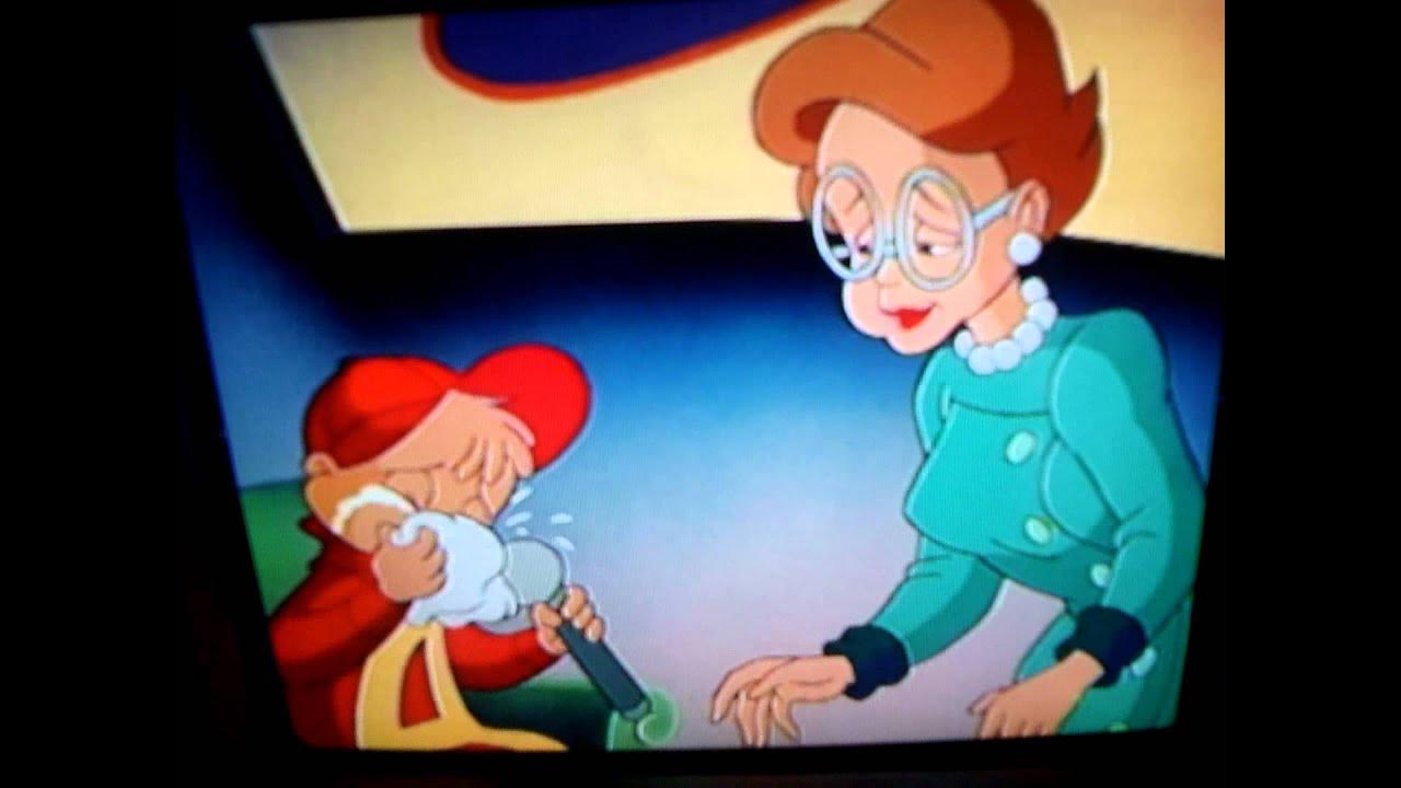 Chuck E Cheese's Watch The Easter Chipmunks Alvin Crying - YouTube