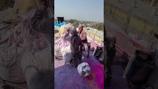 This Is How Organic Holi Gulal Is Made In Factories