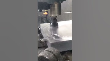 Satisfying CNC Milling Machine #satisfying #asmr #makingvideos #cnc #cncmachine #metal