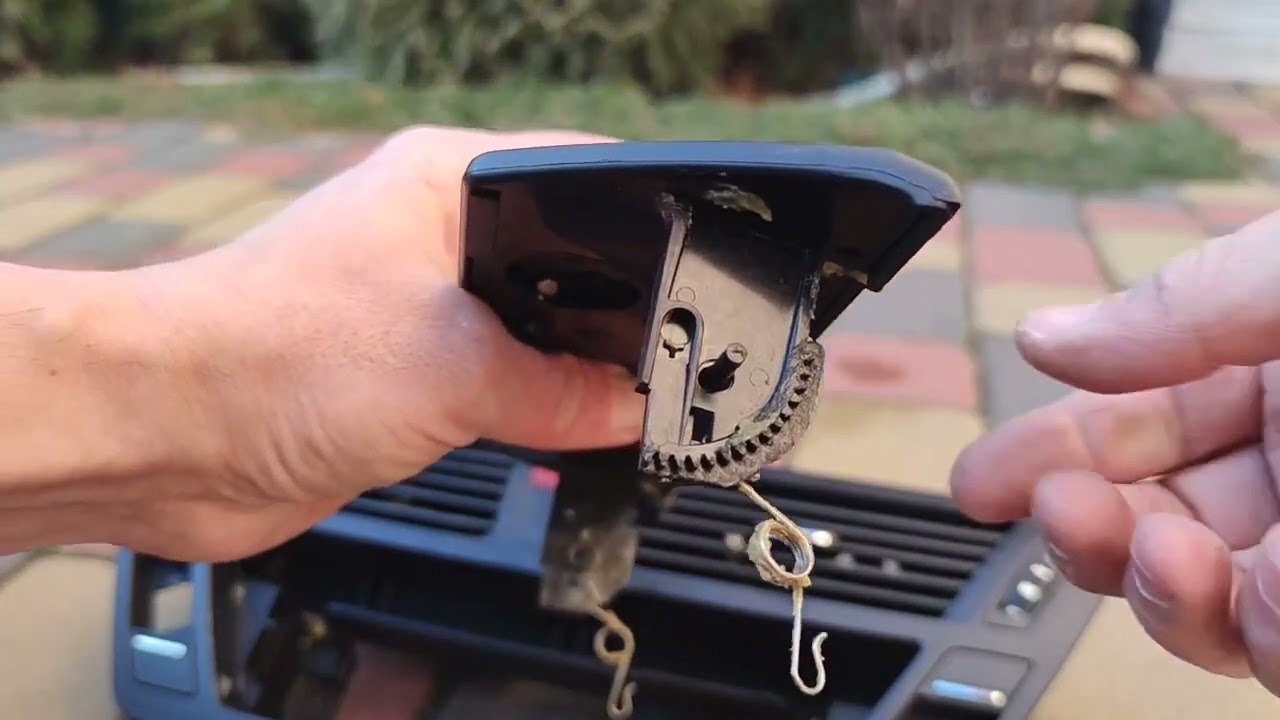 Монтаж андроїд магнітоли на Сітроен С4 Гранд Пікассо 1 покоління