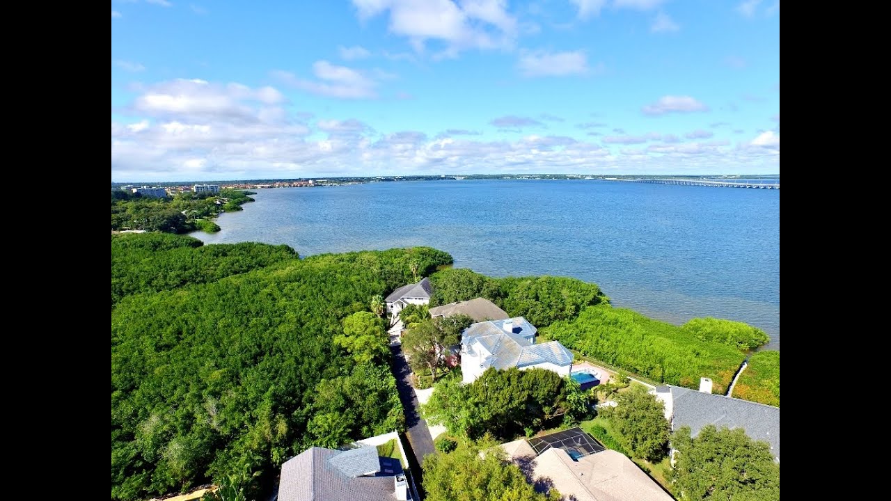3133 Shoreline Dr Clearwater FL Waterfront Home For Sale by 1 Real