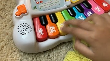 Where’s Chicky? Season 3 The LeapFrog Learn & Groove Rainbow Lights Piano