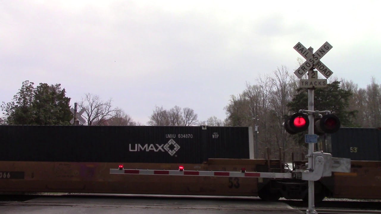 Mount Hope Church Road Railroad Crossing, Brooke, VA with train meet
