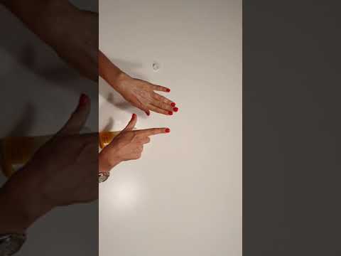 Молочко-спрей солнцезащитный Chicco Baby Moments Sun SPF 50+ 150 мл (12726.00)