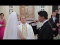 Noivo Gesiel Borges canta "Beijo no Altar" e emociona a noiva Juliana e também toda a igreja.