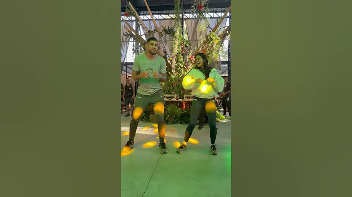 UFC fighter Alex Pereira teaches Nina Drama his NEW Dance LMAO #shorts #mma #ufc