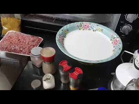 فيديو: كيف لطهي مجففات اللحم المفروم