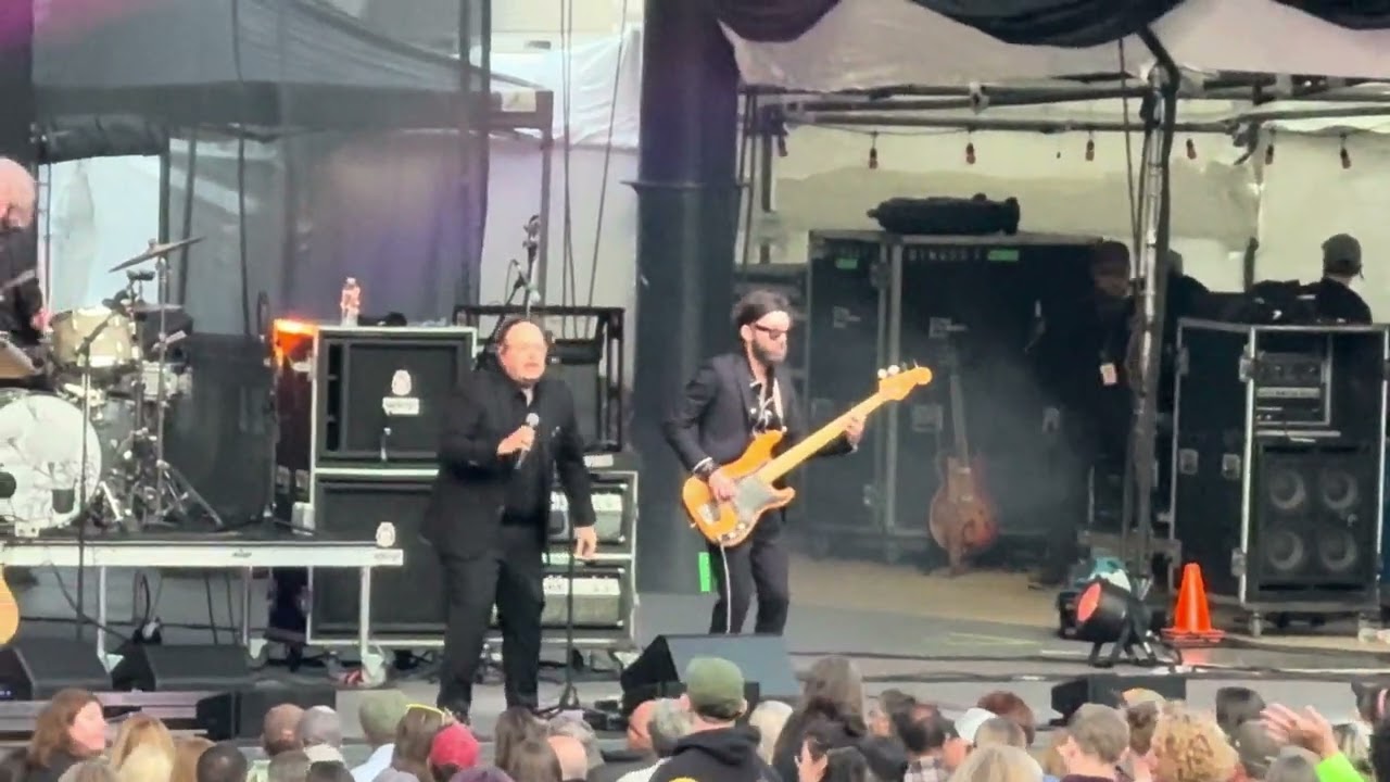 Fall Moon 🌖 - St. Paul & The Broken Bones Live at The Chateau Ste