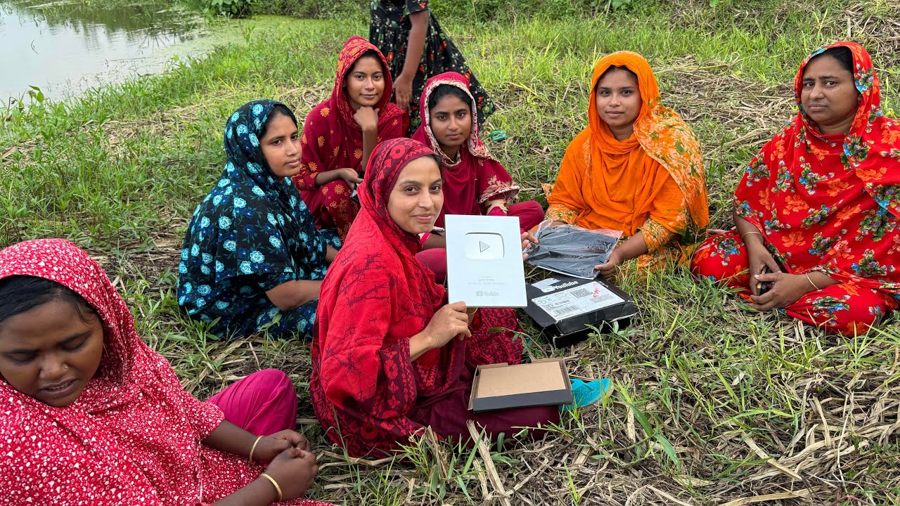 আমেরিকা থেকে তুলির জন্য অ্যাওয়ার্ড এসেছে