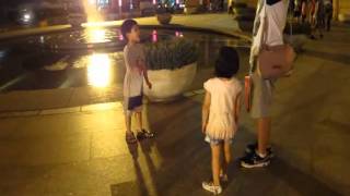 Yomei 與 Yoyo 的舞步