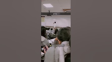 Allen student watching pw in class. physicswallah zindabad