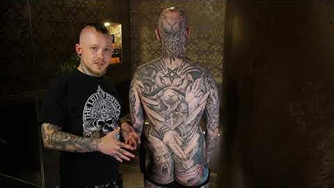 How To Tattoo: Black & Grey Contrast - Tutorial with Julian Siebert