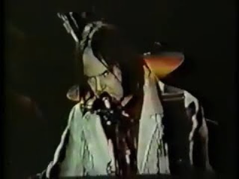 Neil Young w/ Nicolette Larson - From Hank To Hendrix