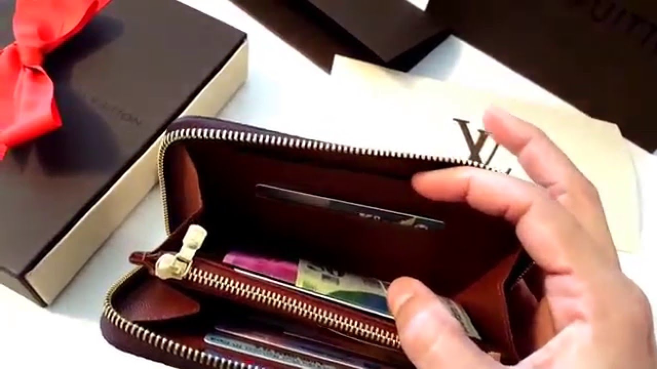 louis-vuitton compact zippy wallet