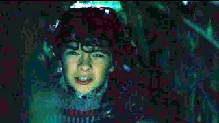 ジョージ・クルーニーも認める大注目子役！“何か”から逃げるノア・ジュプ／映画『クワイエット・プレイス』本編映像