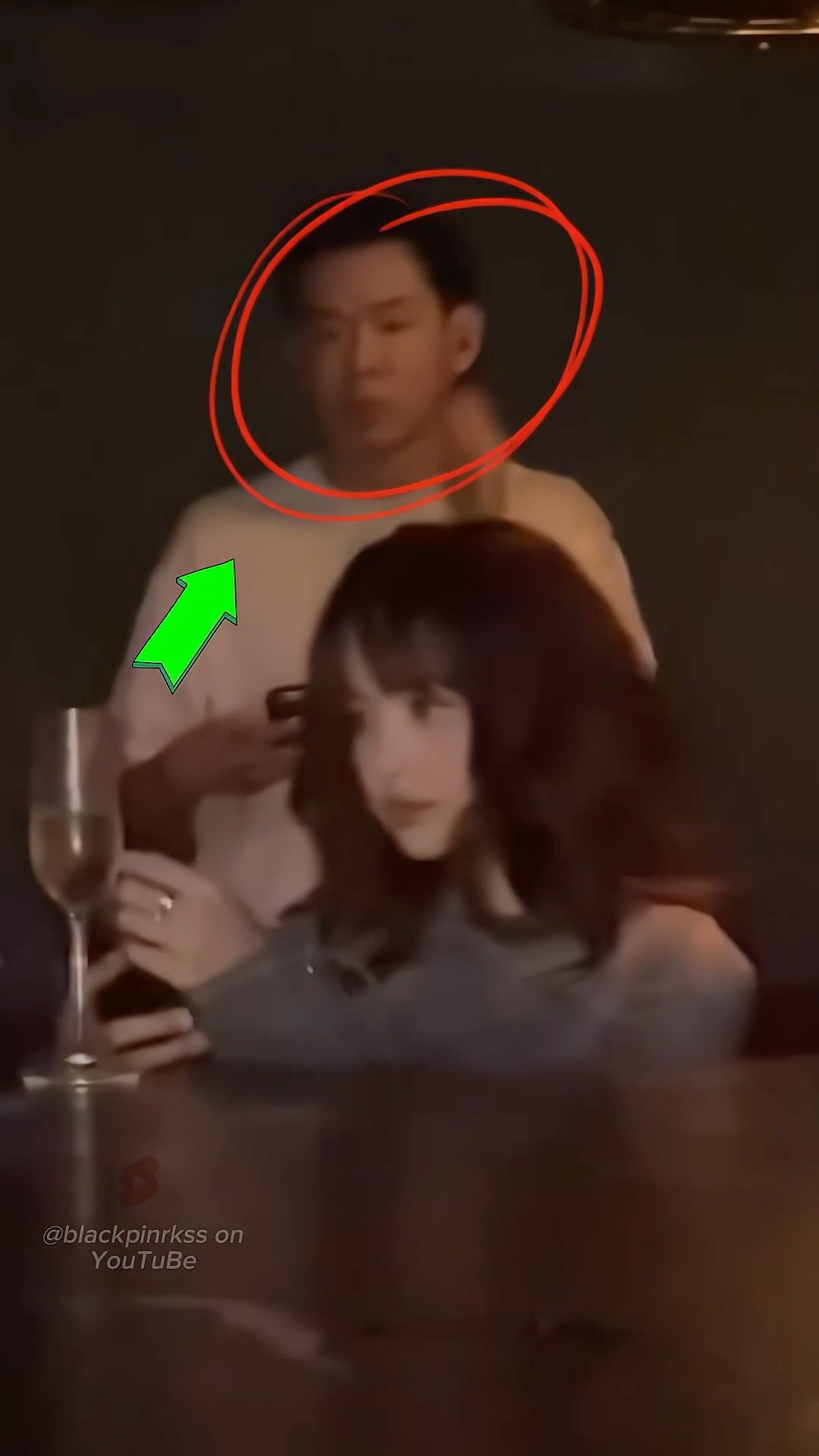 Lisa is the center of attention!! ? #blackpink #lisa