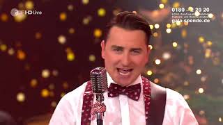 Andreas Gabalier - Rockin&#39; Around The Christmas Tree (Die schönsten Weihnachtshits) | [4k]