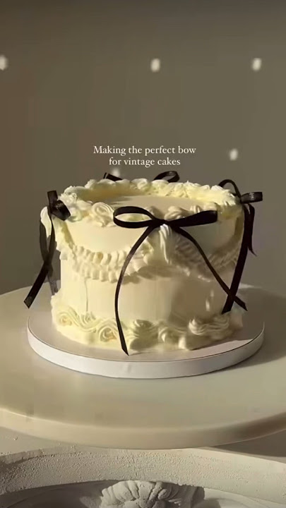 How to tie the perfect bow for your cakes 🎀#cake#birthday#trendy#reels#shorts#video#cute#how#trend