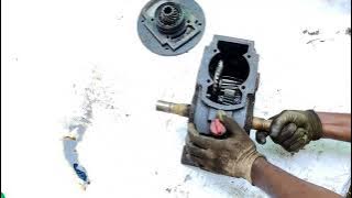 Aerator Gearbox repair, aquaculture , paddle wheel aerator Gearbox repair.