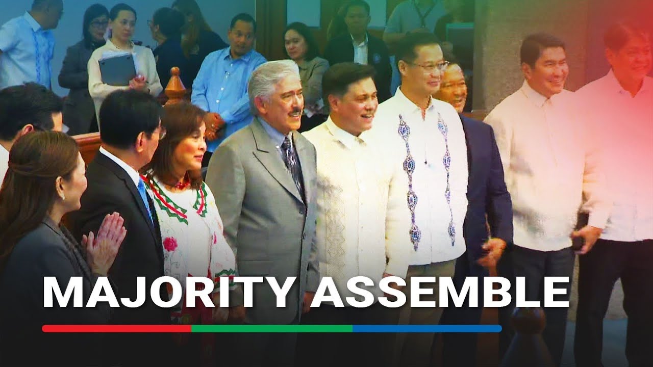 MOMENT: Senate majority gathers for photo op after thwarting coup attempt | ABS-CBN News
