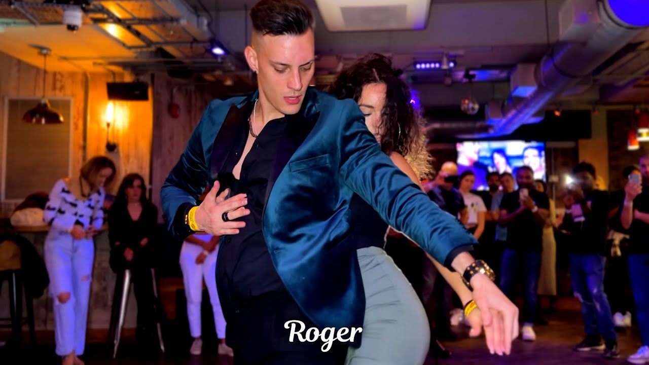 Bachata dance by Roger at Bachata Kiss💋 in London. #bachata #dance #london #bachatasensual