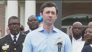 Watch Live | Sen. Jon Ossoff expected to give remarks after touring USPS Palmetto facility