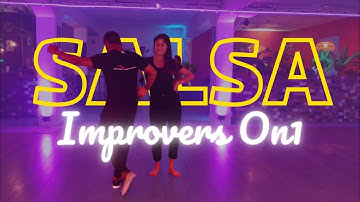 IMPROVERS SALSA COMBO 💃🕺 WITH SOME PLAYFULNESS AT THE END 😂