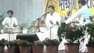 Khyal - Raag Behaag Sung By Acharya Sanjay Chakrabarty