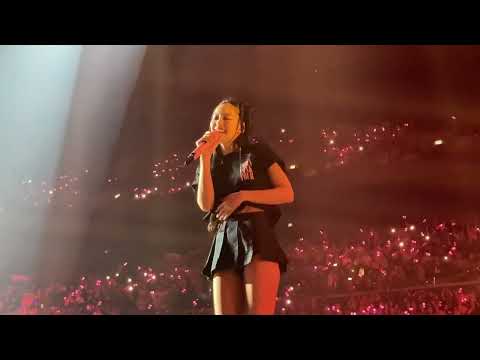 BLACKPINK - 'YEAH YEAH YEAH' & 'STAY' - LIVE - Royal Arena, Copenhagen - 12/15/2022