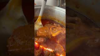 Una sabrosa birria de res ￼