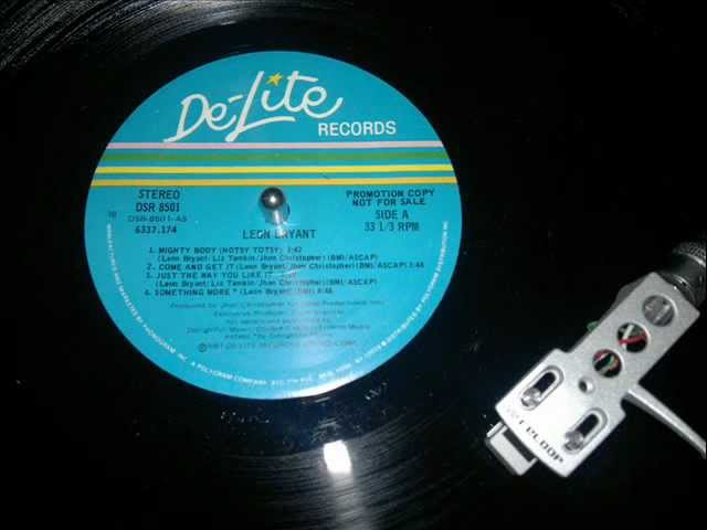 Leon Bryant ~ Something More (Rare Funk 1981) HD - YouTube