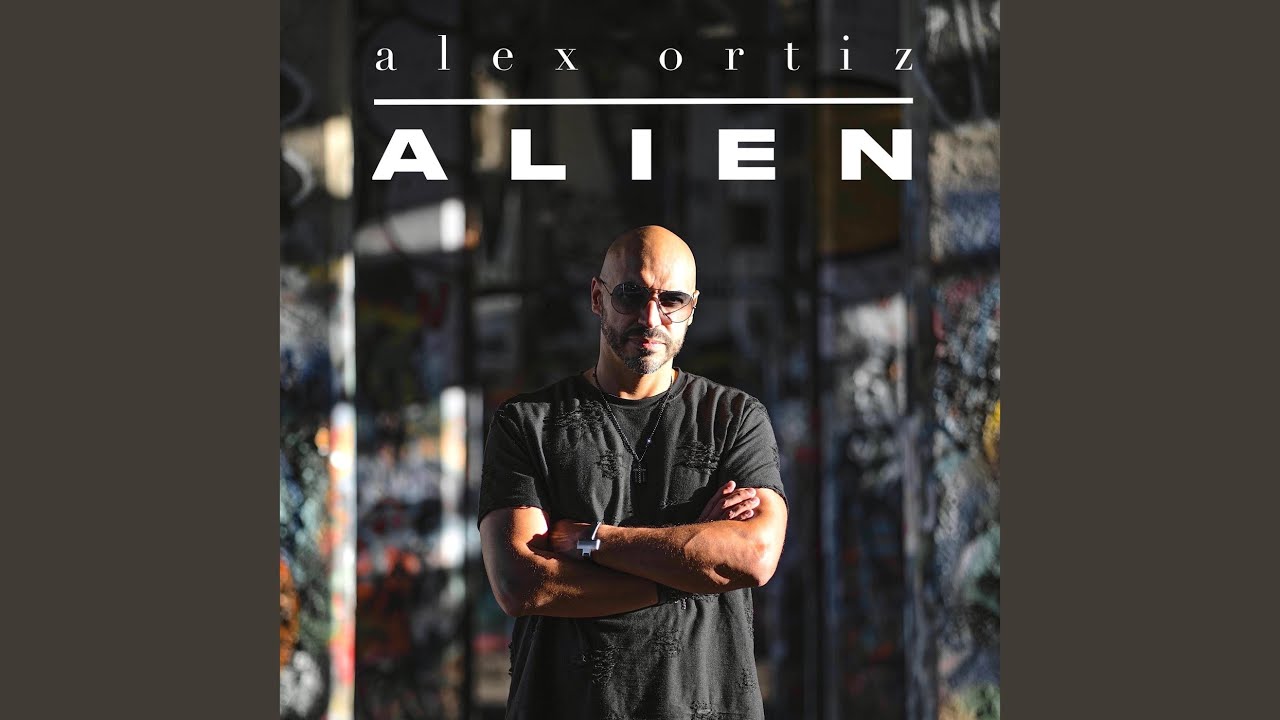 Alien - YouTube