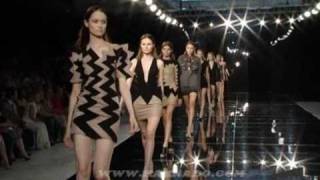 Показ David Koma. Aurora Fashion Week, 2010 г.