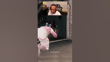 I LOVE the new third person mode in warzone #shorts