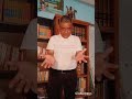 A los poetas. Autor Carlos Flores.